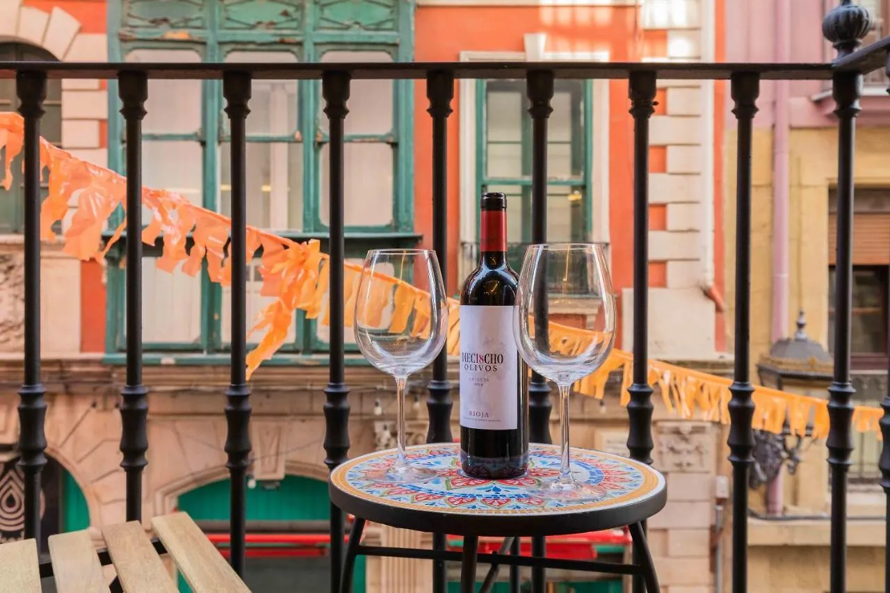 Ferienwohnung Bilbao Chic Barrena Old Town